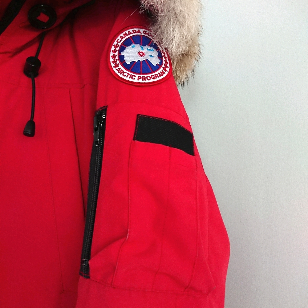 Canada Goose Red Montebello - Picture 3 of 8